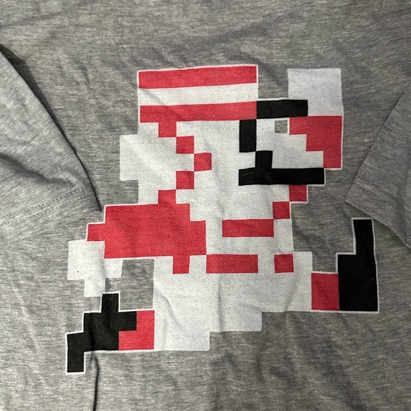 Unisex Mario RedLegs TShirt XL - Picture 3 of 4